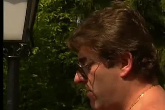 Смуглая милашка сделала ему хорошо