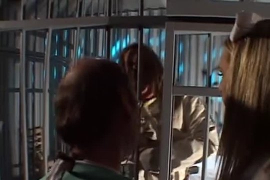 Медсестра пришла к парню