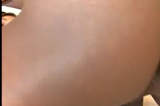 Негр попробовал белую киску